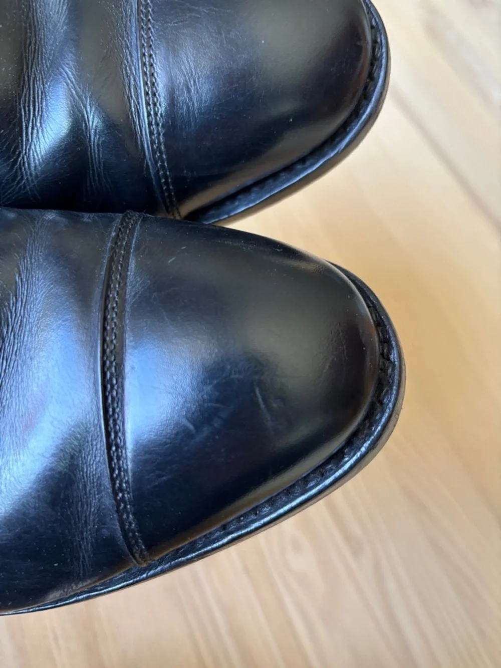 Allen Edmonds Park Avenue Black Cap-Toe Oxford Shoes